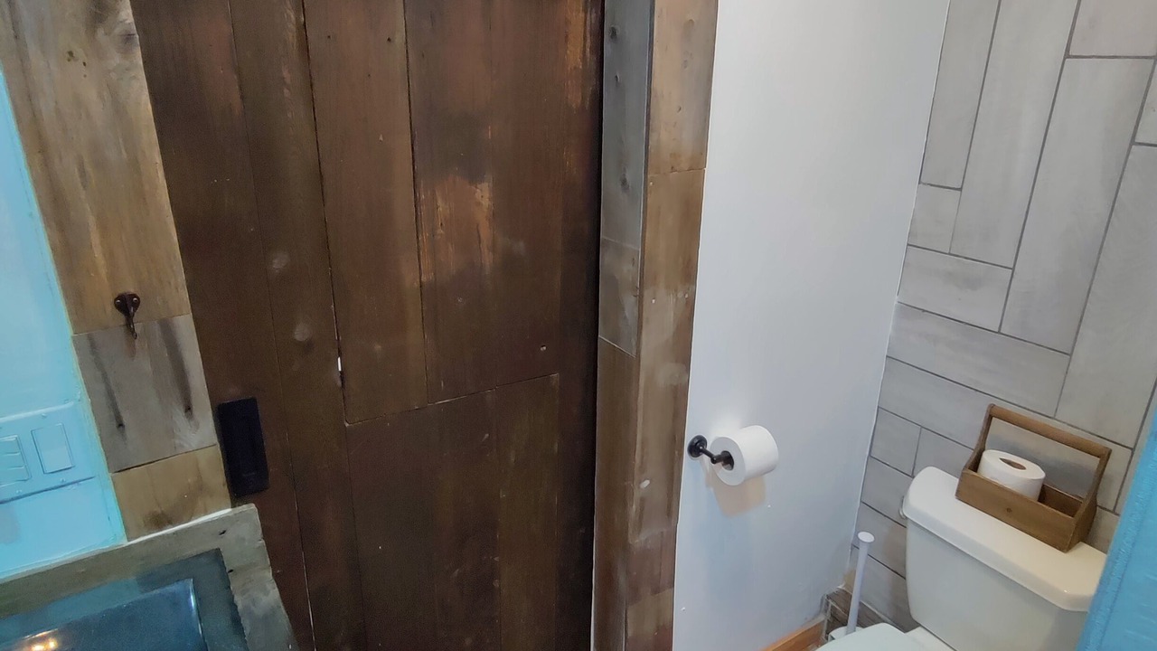 Photo of Bathroom in Hidden Meadow Community