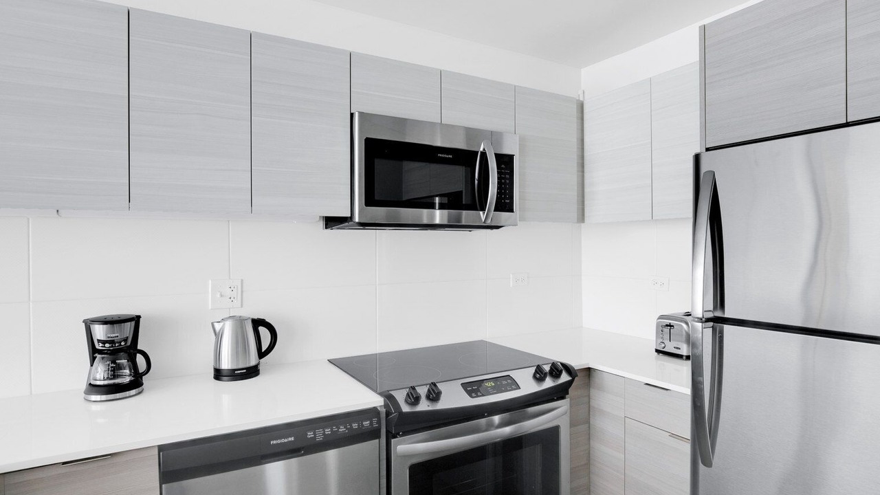 Photo of Kitchen in Streeterville