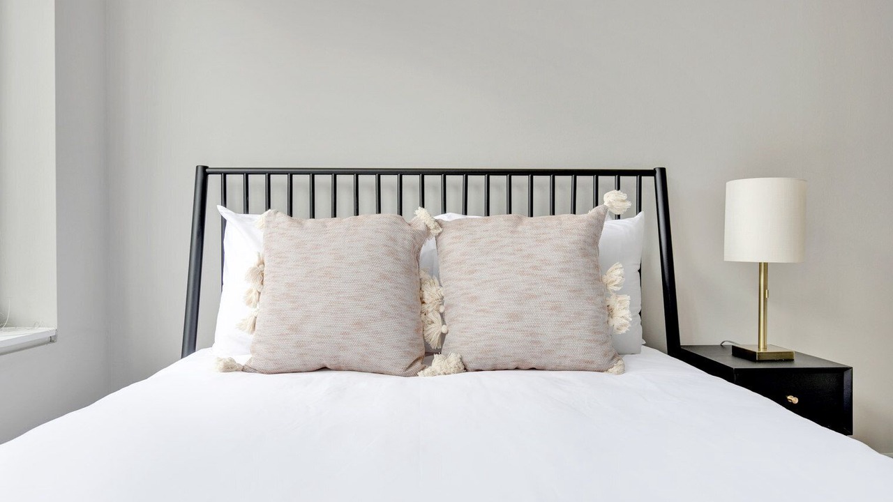 Photo of Bedroom in Streeterville