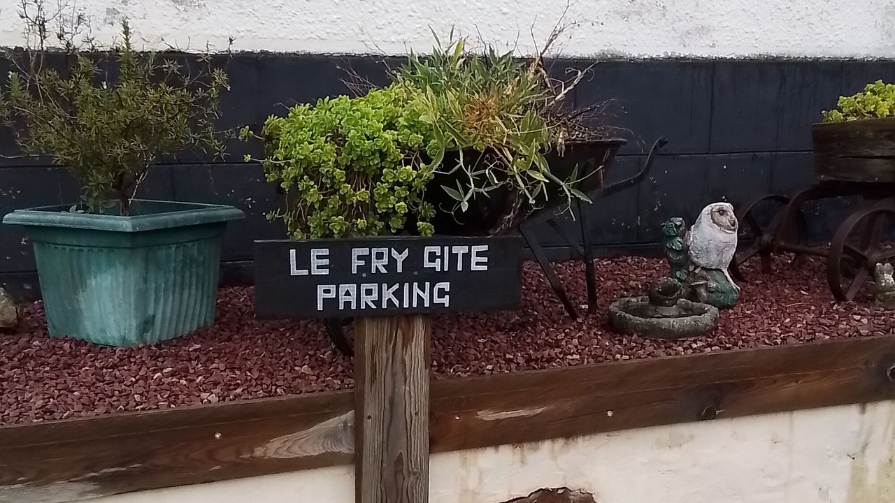 Photo of Outdoor in Montsenelle