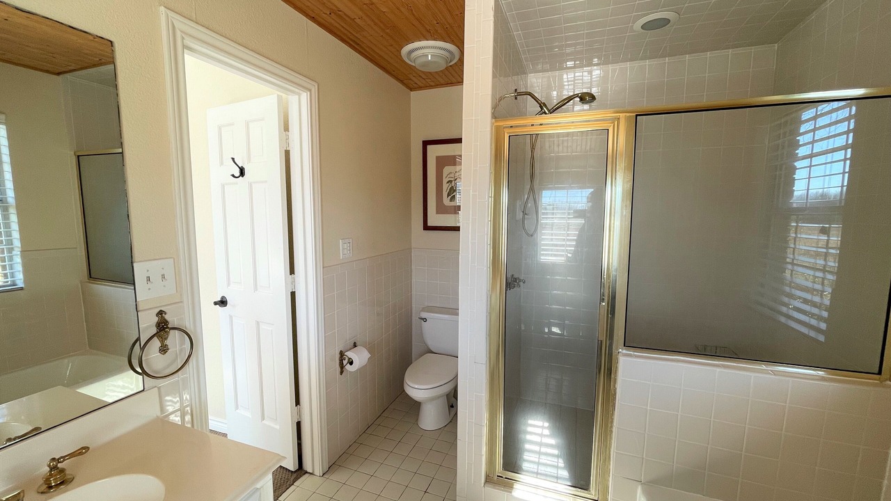 Photo of Bathroom in Terrell