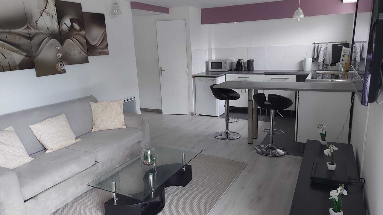 Photo of Livingroom in Ecquevilly