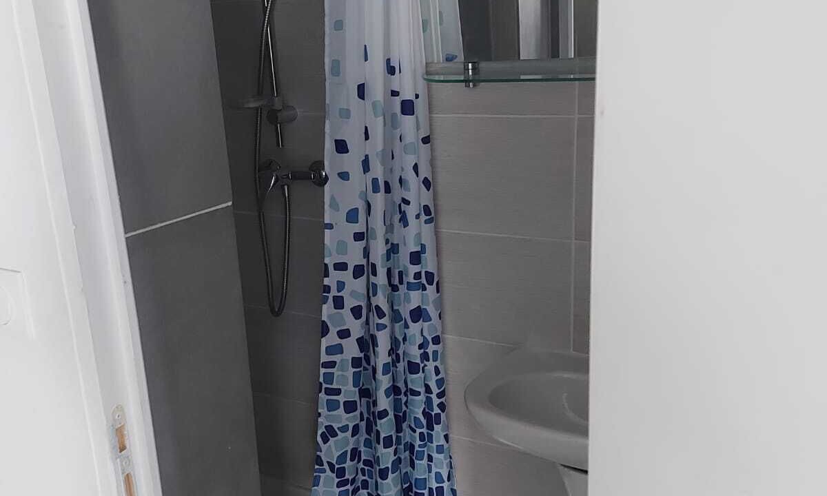 Photo of Bathroom in Ecquevilly