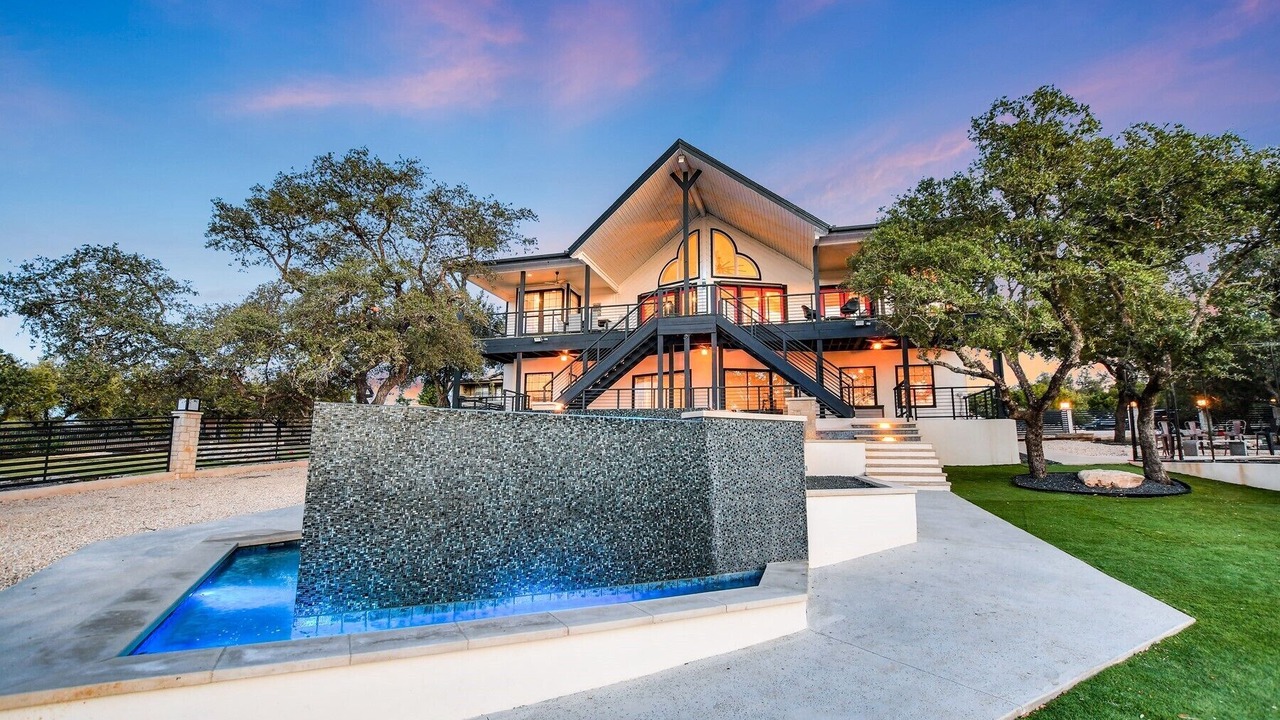 Photo of Outdoor in Highland Lake Estates