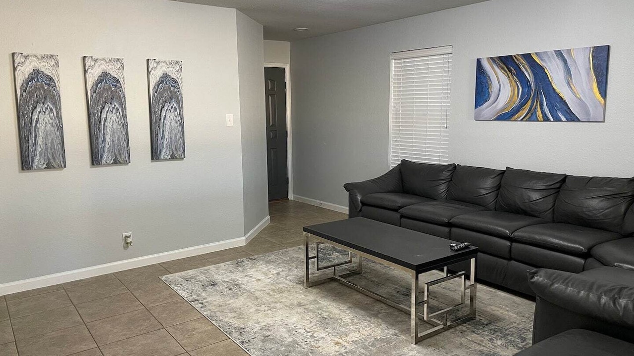 Photo of Livingroom in Wetmore