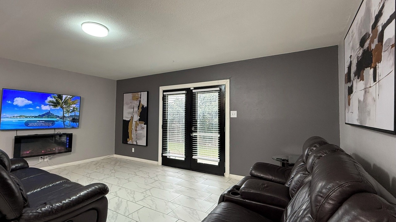 Photo of Livingroom in Wetmore