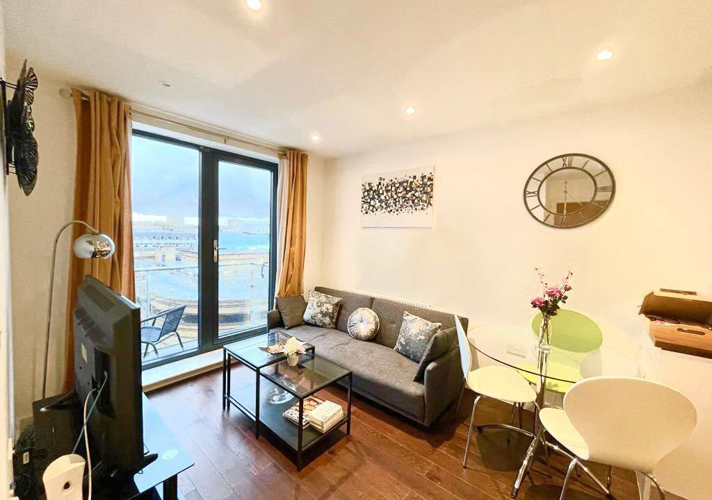 Photo of Livingroom in Stevenage