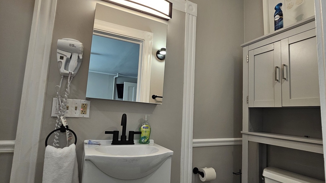 Photo of Bathroom in Historic Hill