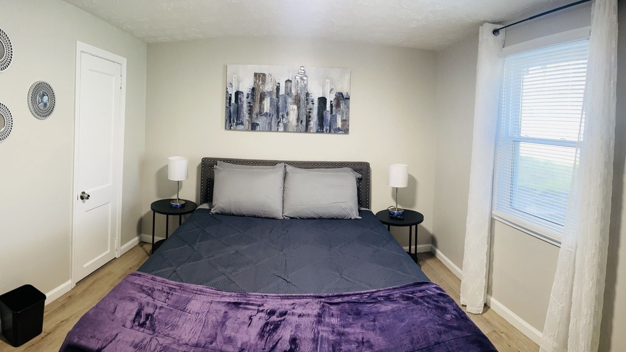 Photo of Bedroom in Rossville