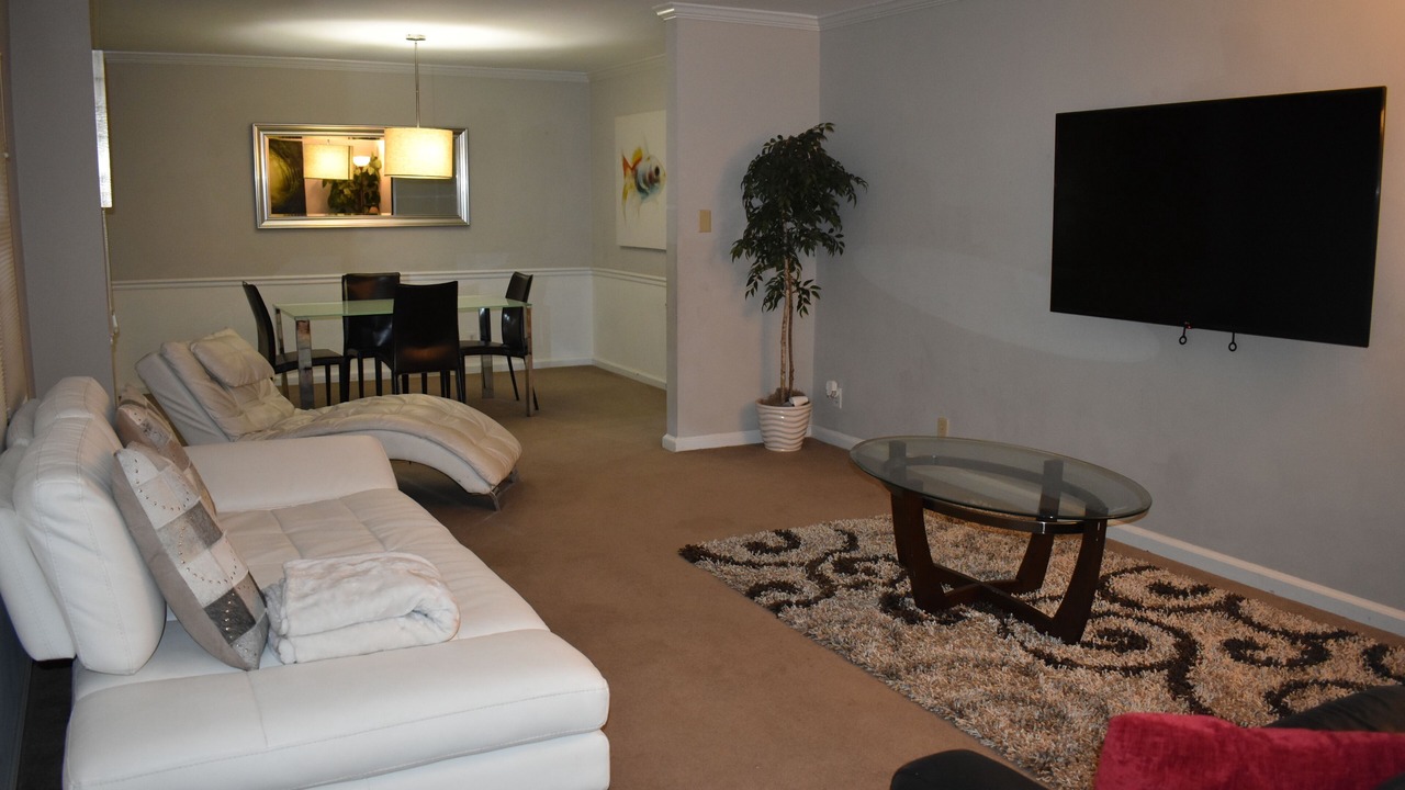 Photo of Livingroom in Brookhaven