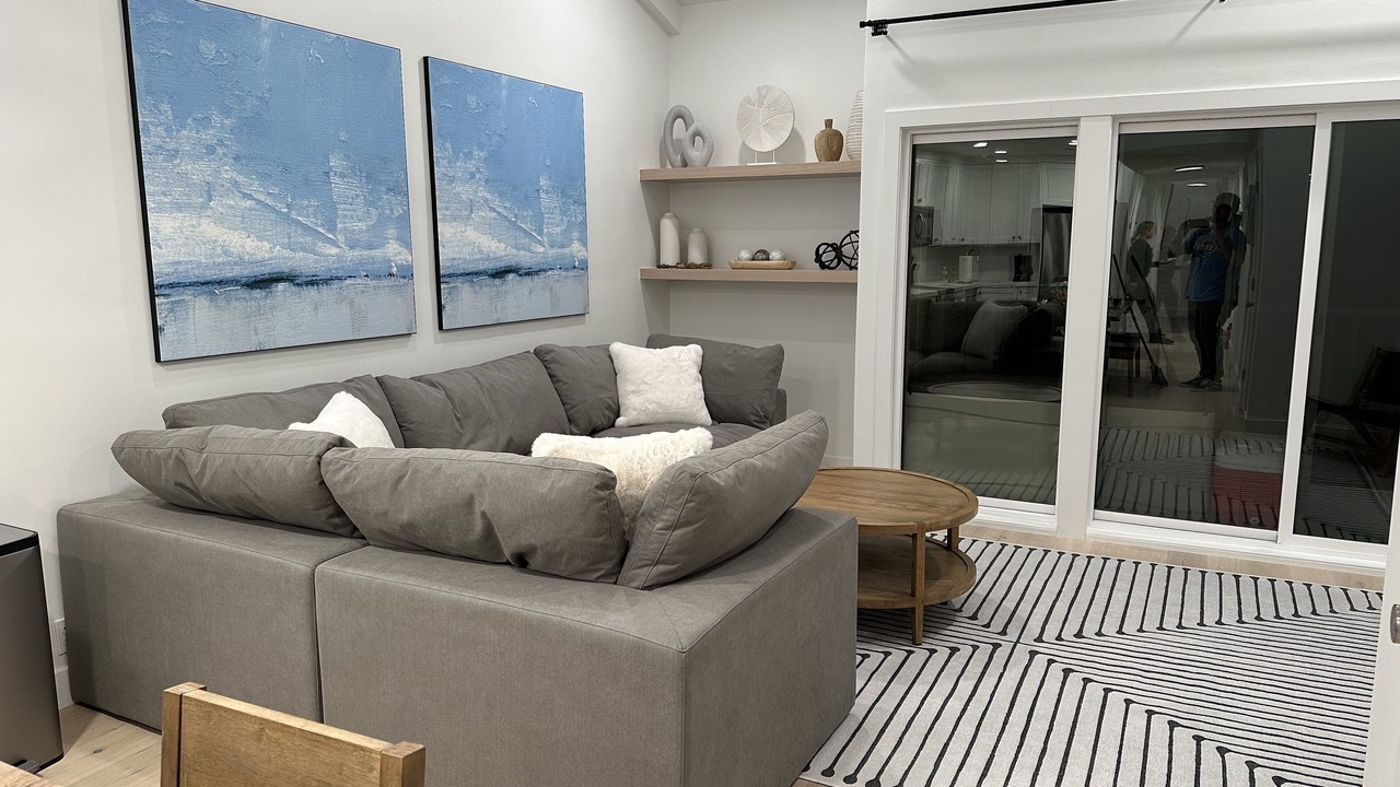 Photo of Livingroom in Garden City