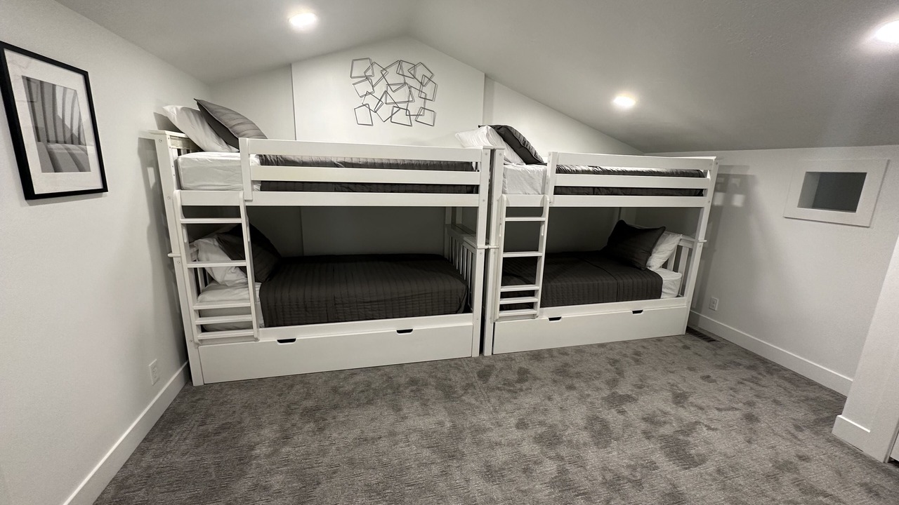 Photo of Bedroom in Garden City