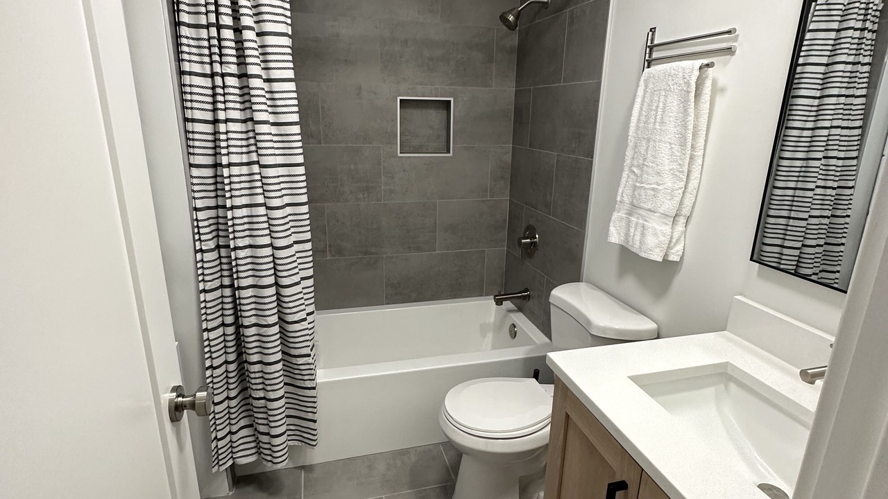 Photo of Bathroom in Garden City