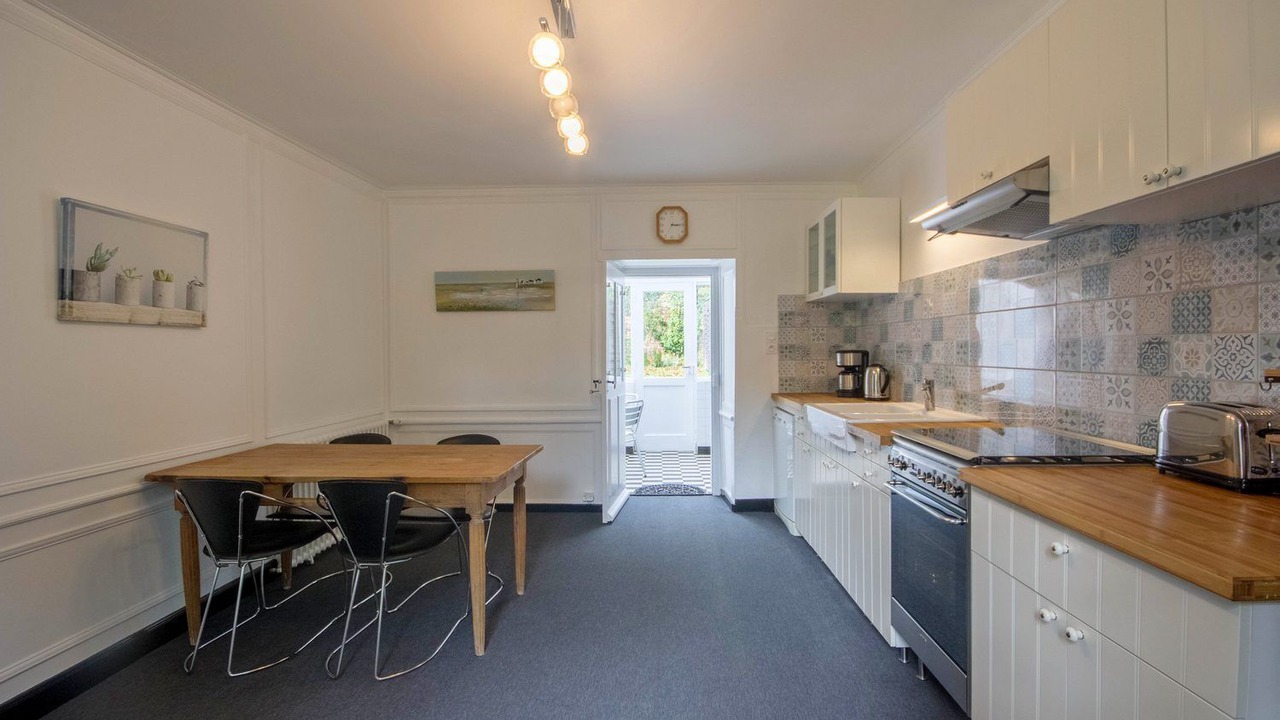 Photo of Kitchen in Locoal-Mendon