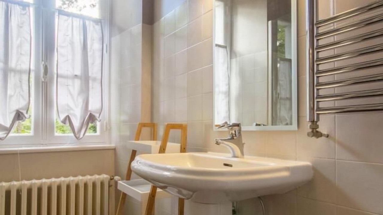 Photo of Bathroom in Locoal-Mendon