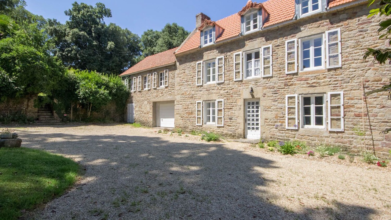 Photo of Outdoor in Locoal-Mendon