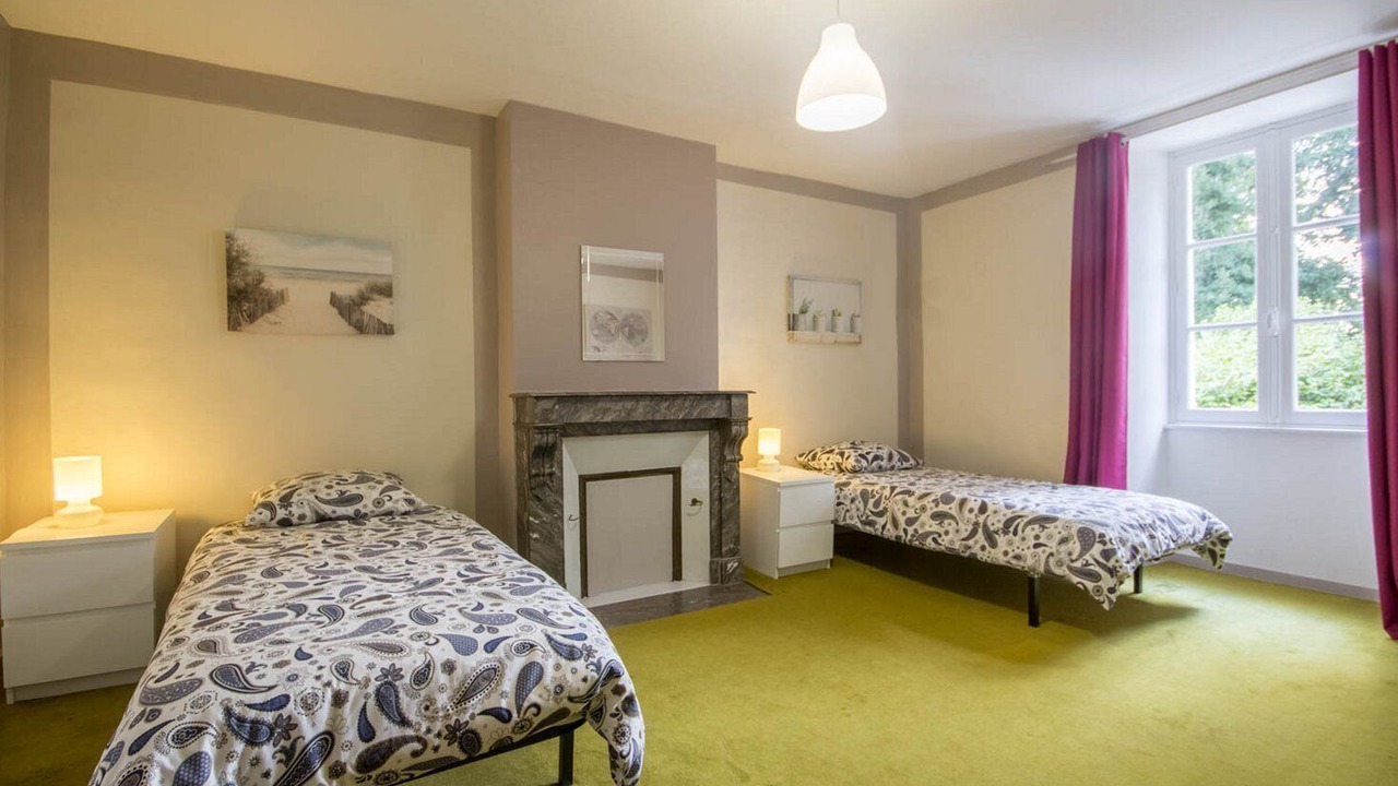 Photo of Bedroom in Locoal-Mendon