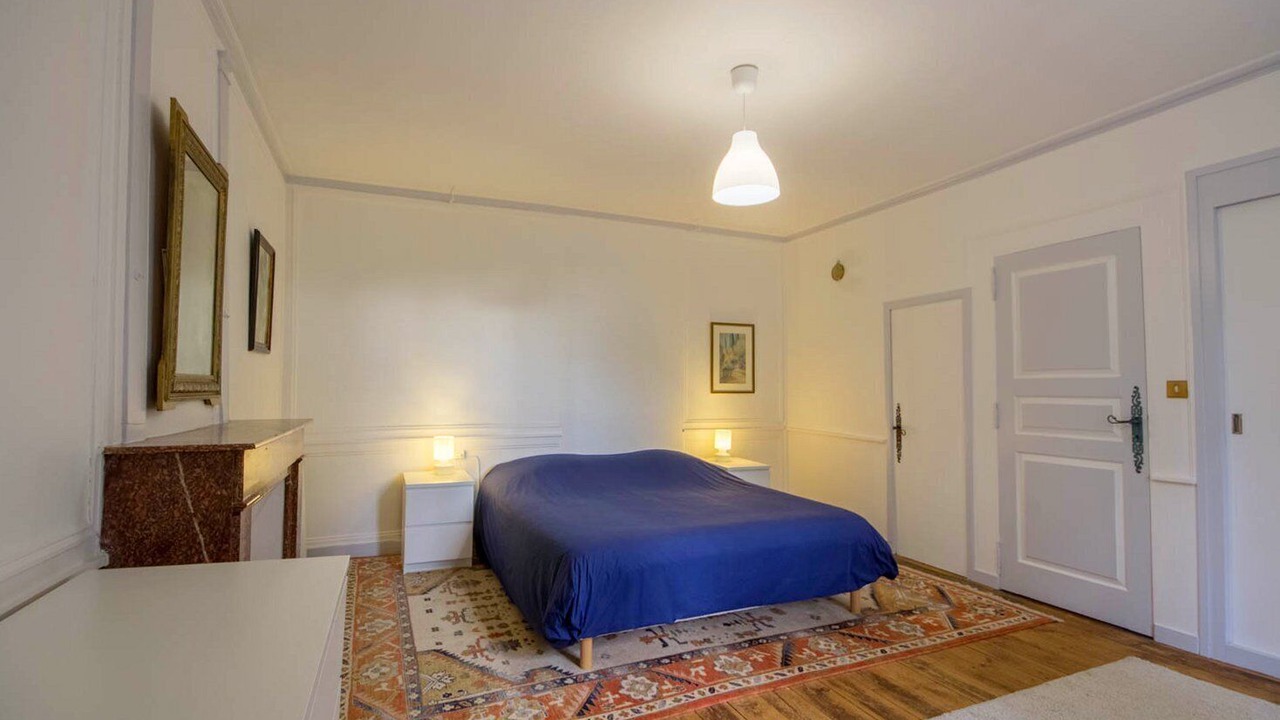 Photo of Bedroom in Locoal-Mendon