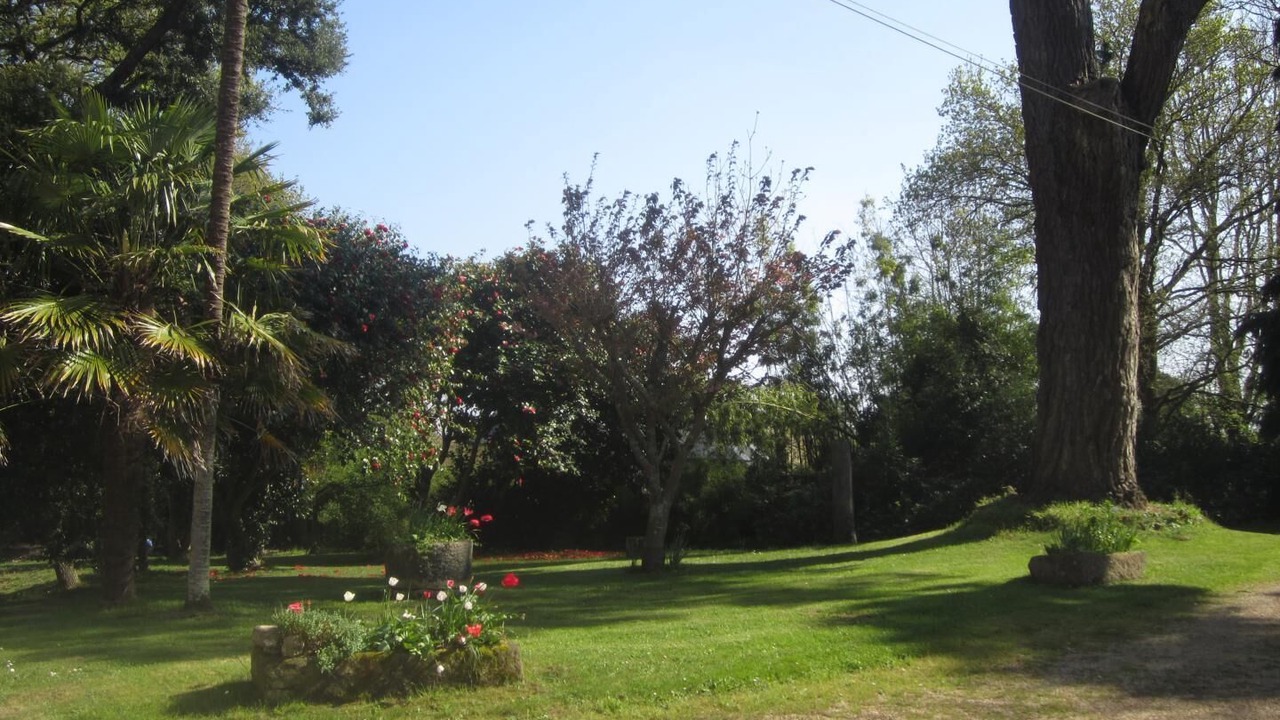 Photo of Outdoor in Locoal-Mendon