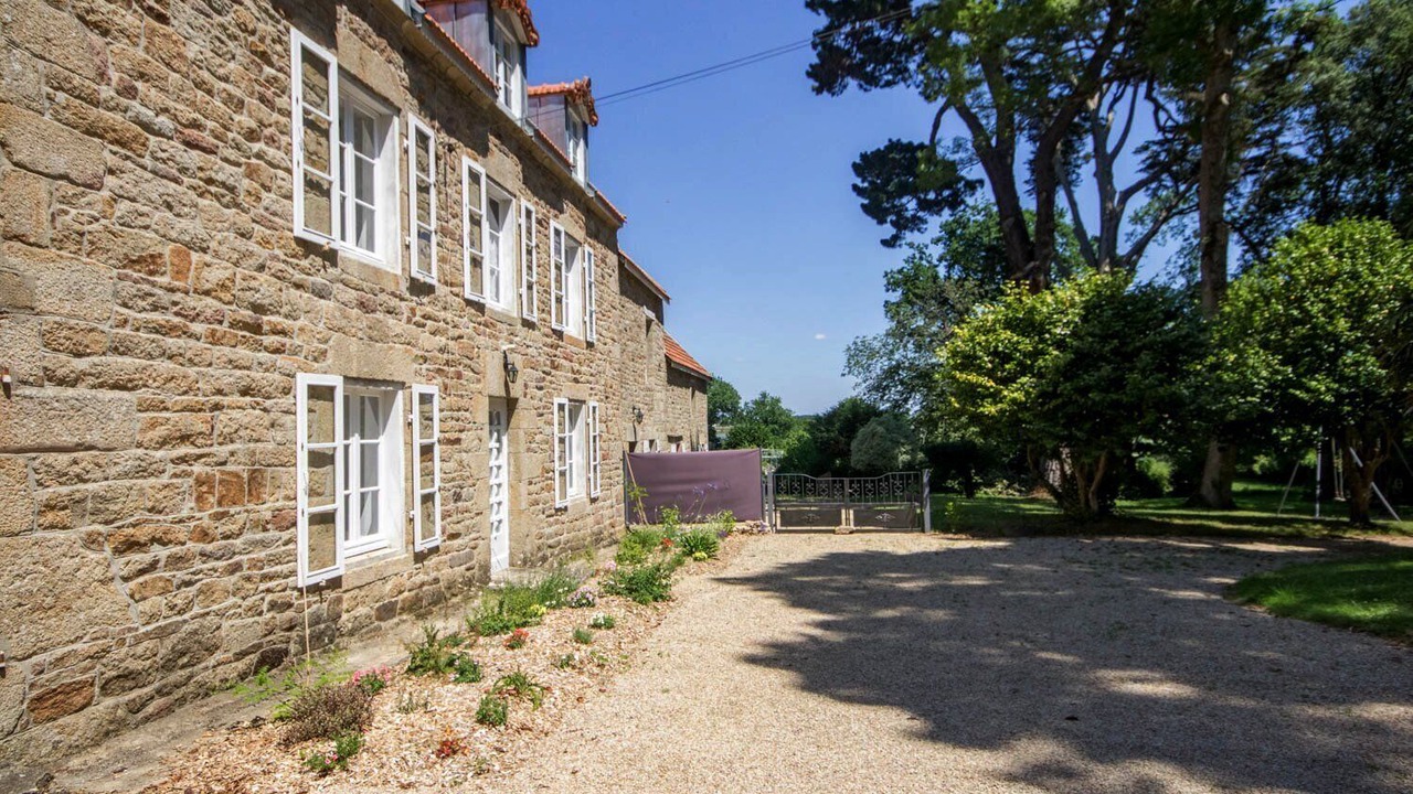 Photo of Outdoor in Locoal-Mendon