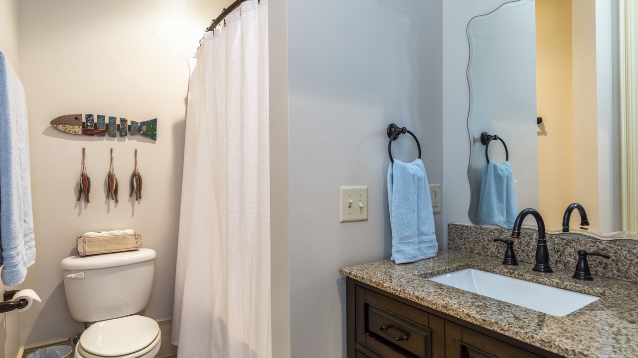 Photo of Bathroom in Dadeville