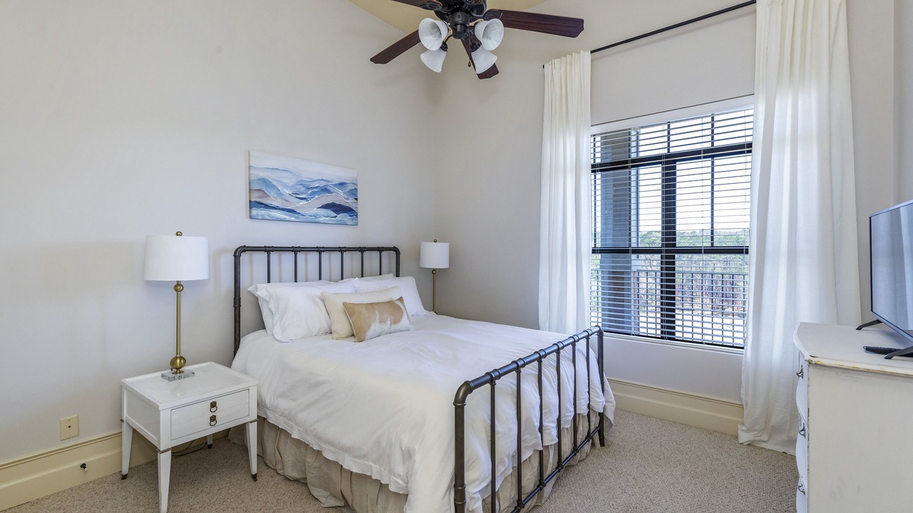 Photo of Bedroom in Dadeville
