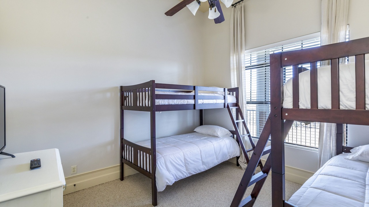 Photo of Bedroom in Dadeville