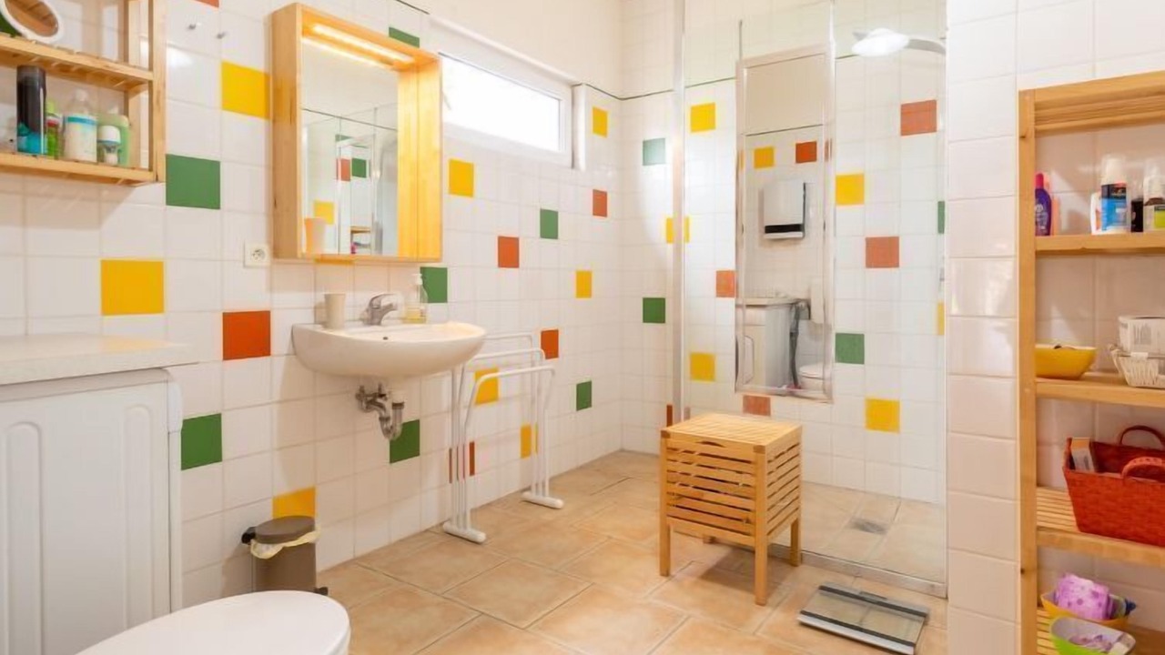 Photo of Bathroom in Alignan-du-Vent