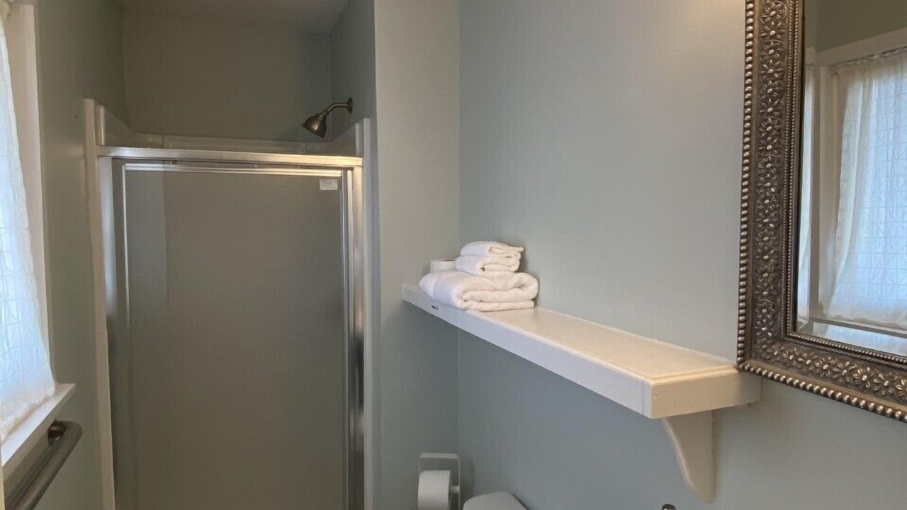 Photo of Bathroom in North Topsail Beach