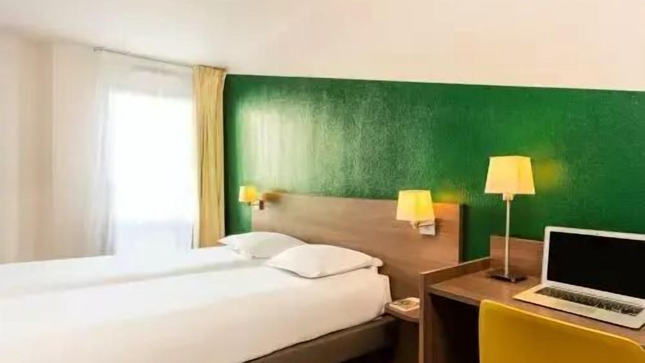Photo of Bedroom in Carrieres-sous-Poissy