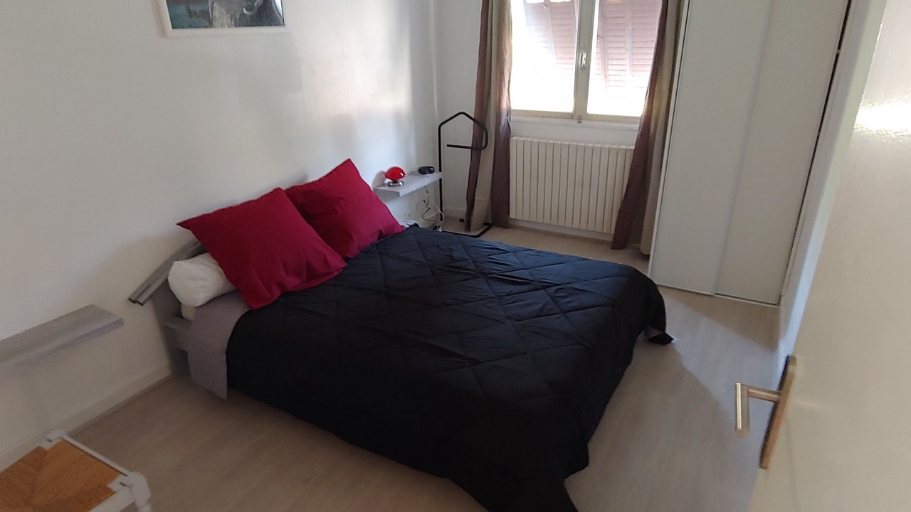 Photo of Bedroom in Tournon-sur-Rhone