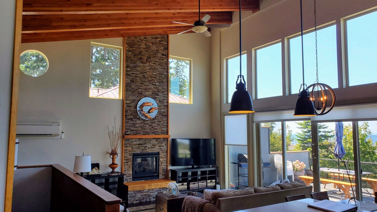 Photo of Livingroom in Birch Bay