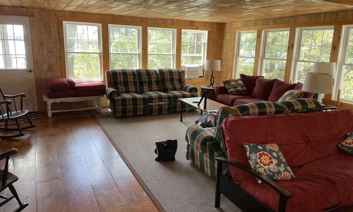 Photo of Livingroom in Fitzwilliam