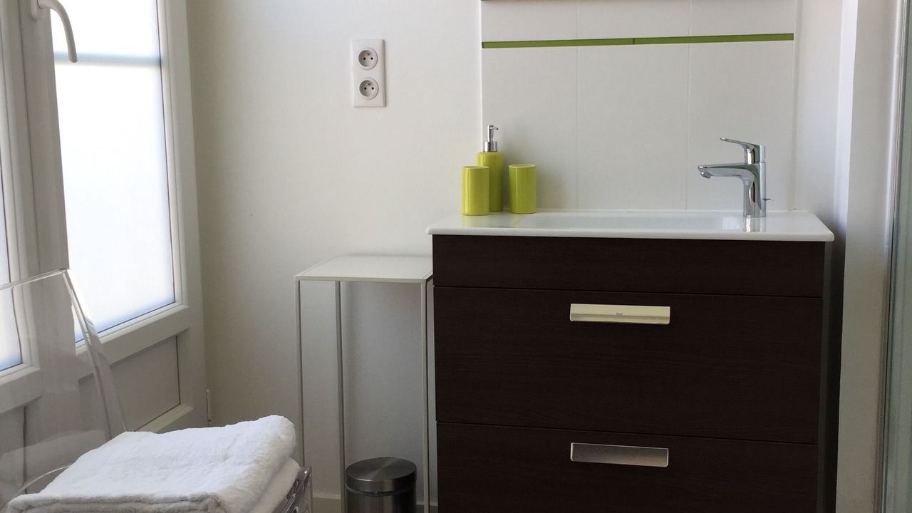 Photo of Bathroom in Saint-Branchs