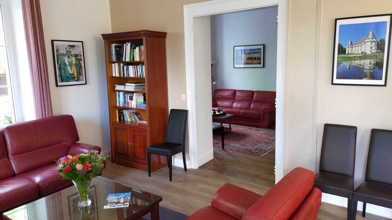 Photo of Livingroom in Saint-Branchs