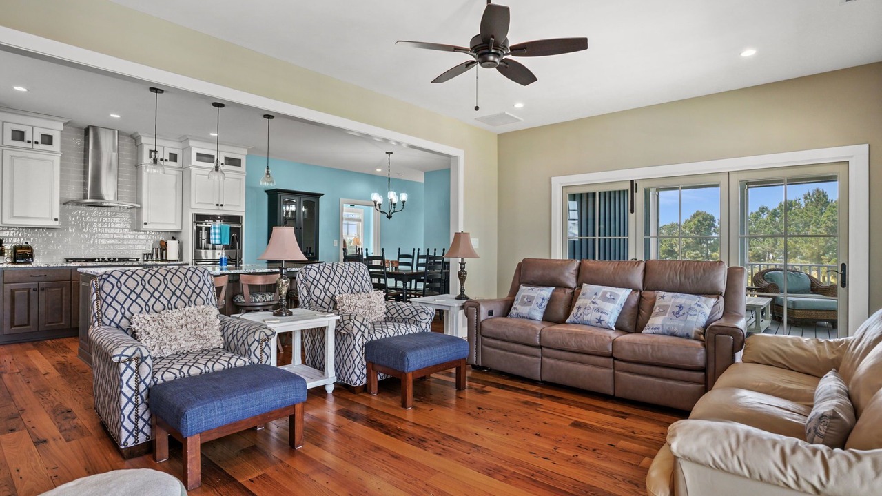 Photo of Patio Balcony in Sea Cottage Addition