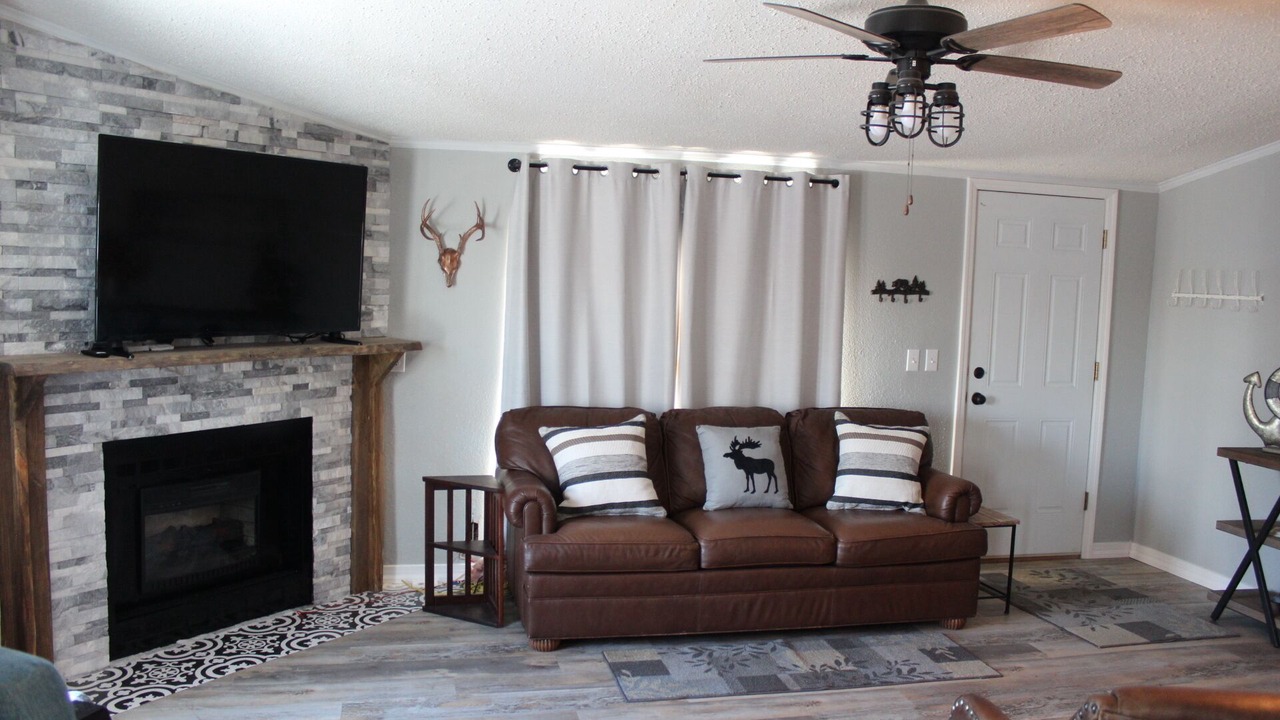 Photo of Livingroom in Wagoner