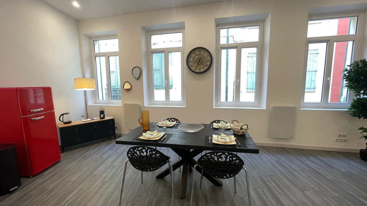 Photo of Others in La Real