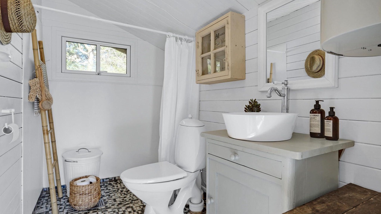Photo of Bathroom in Øksenmølle