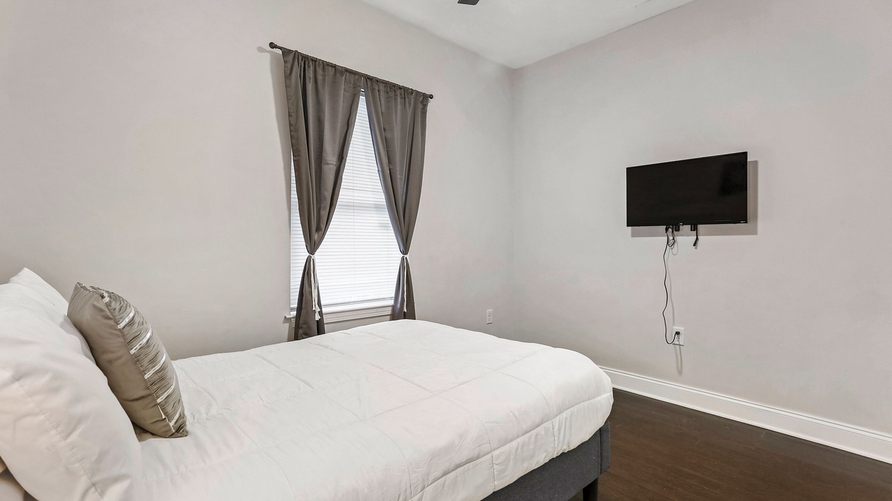 Photo of Bedroom in Seventh Ward