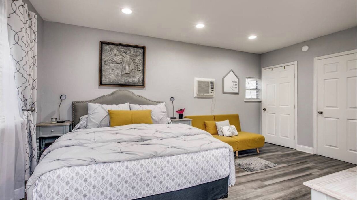 Photo of Bedroom in North San Antonio - SAT