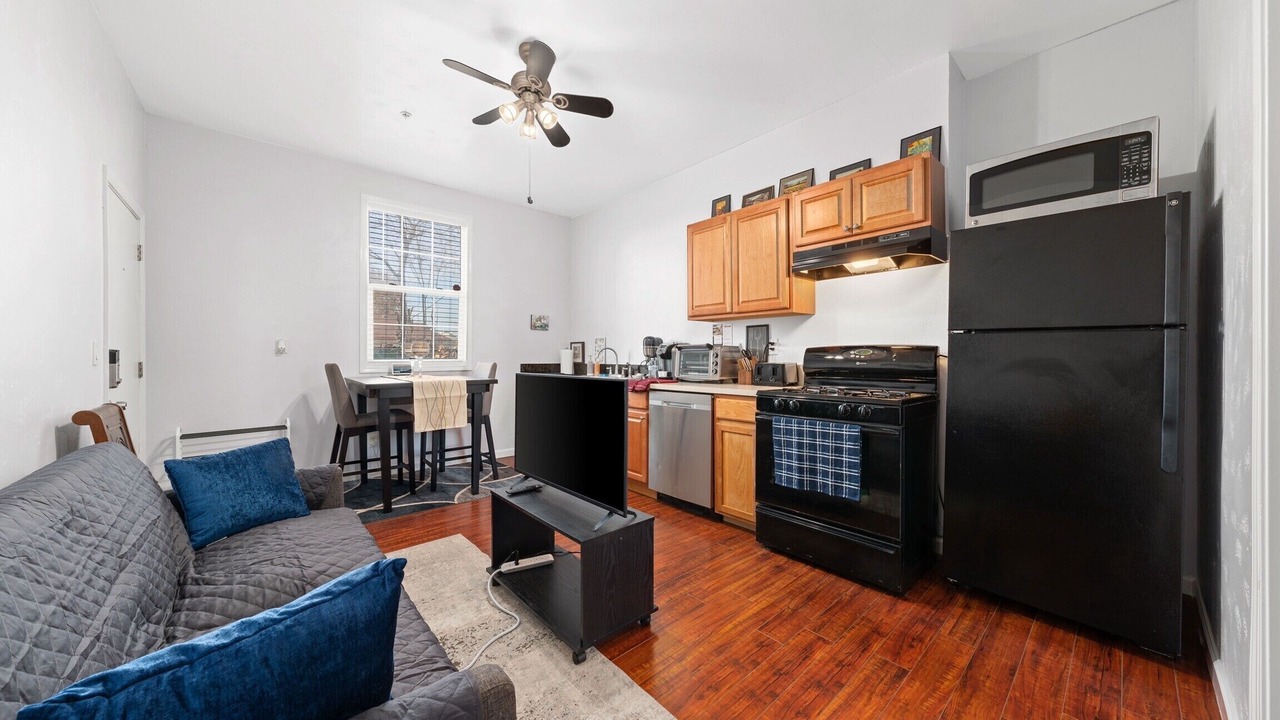 Photo of Bedroom in Southeastern Sacramento