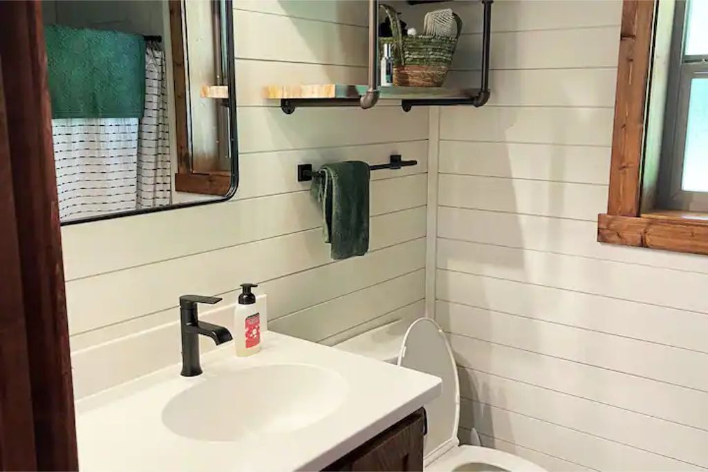 Photo of Bathroom in Bonners Ferry