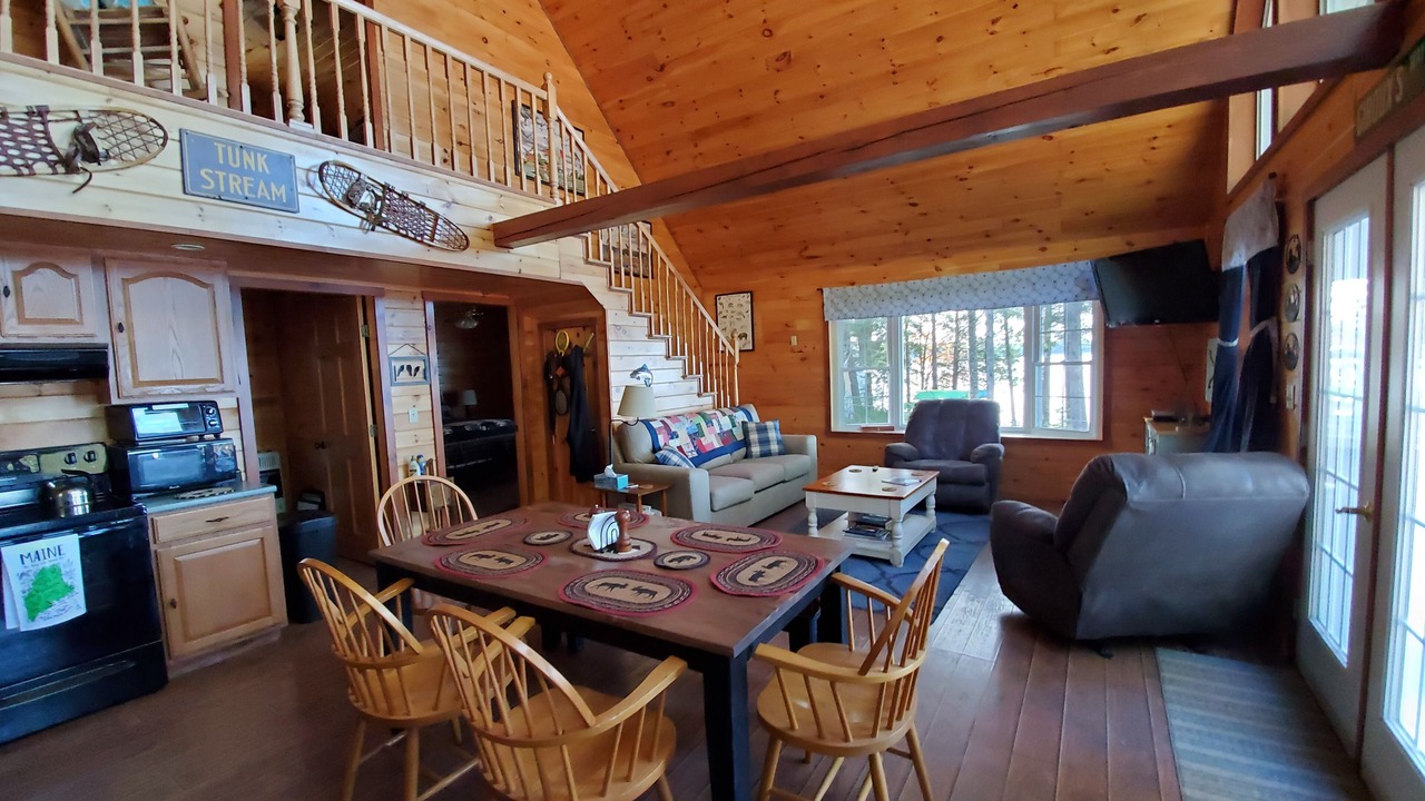 Photo of Livingroom in North Washington
