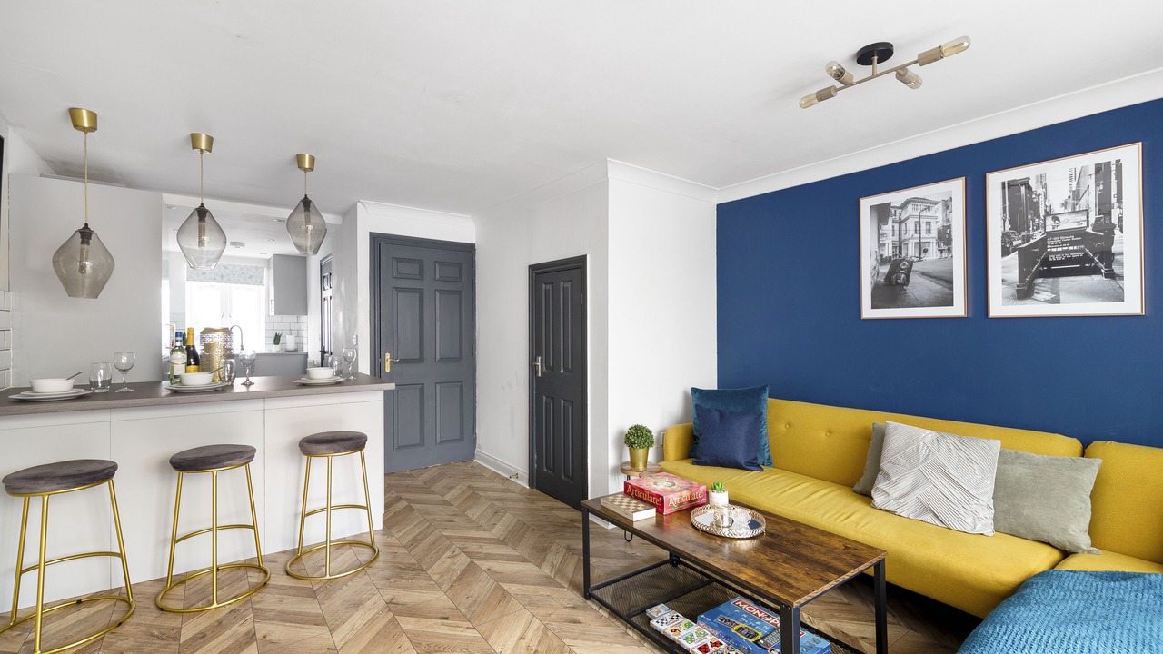 Photo of Livingroom in Hanham