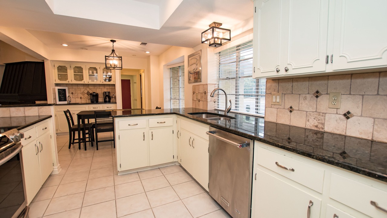 Photo of Kitchen in Whispering Oaks