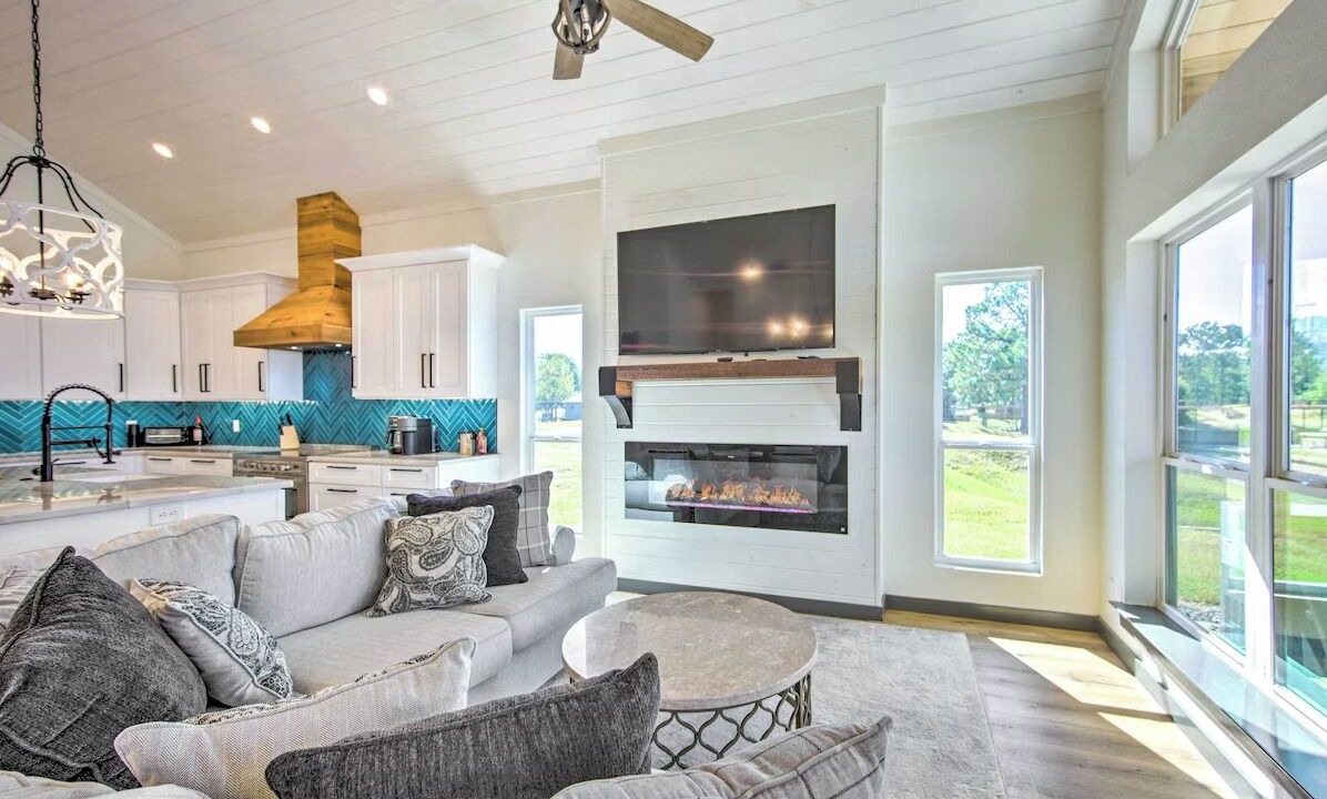 Photo of Livingroom in Tool