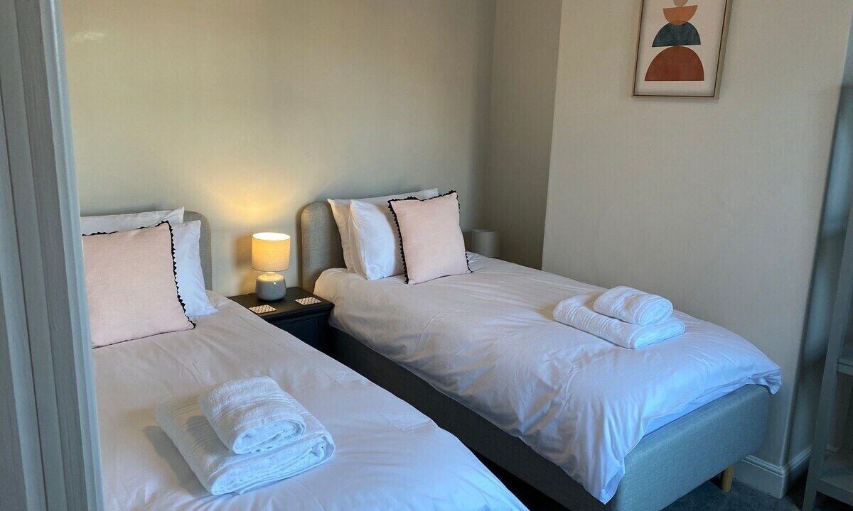 Photo of Others in Haxby