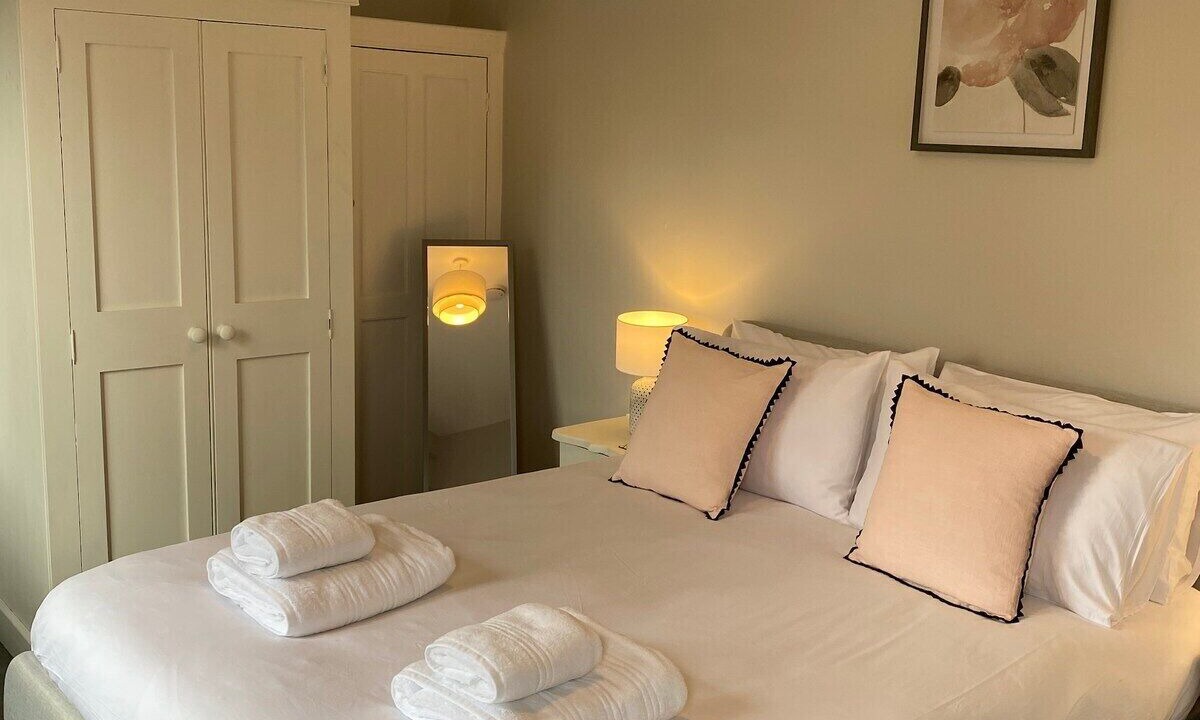 Photo of Others in Haxby