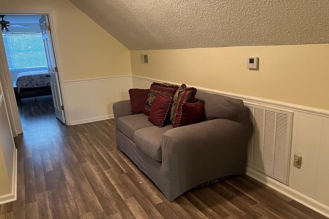 Photo of Livingroom in Albany